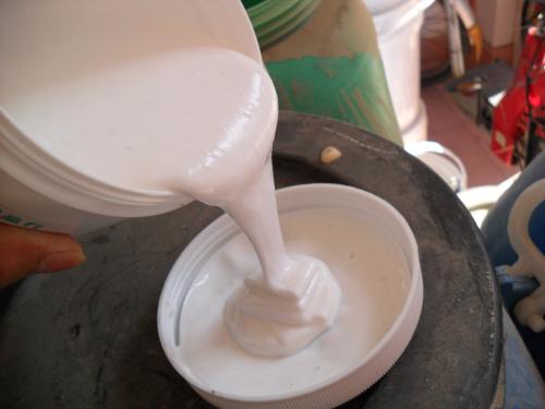 在运用白乳胶时需求留意什么